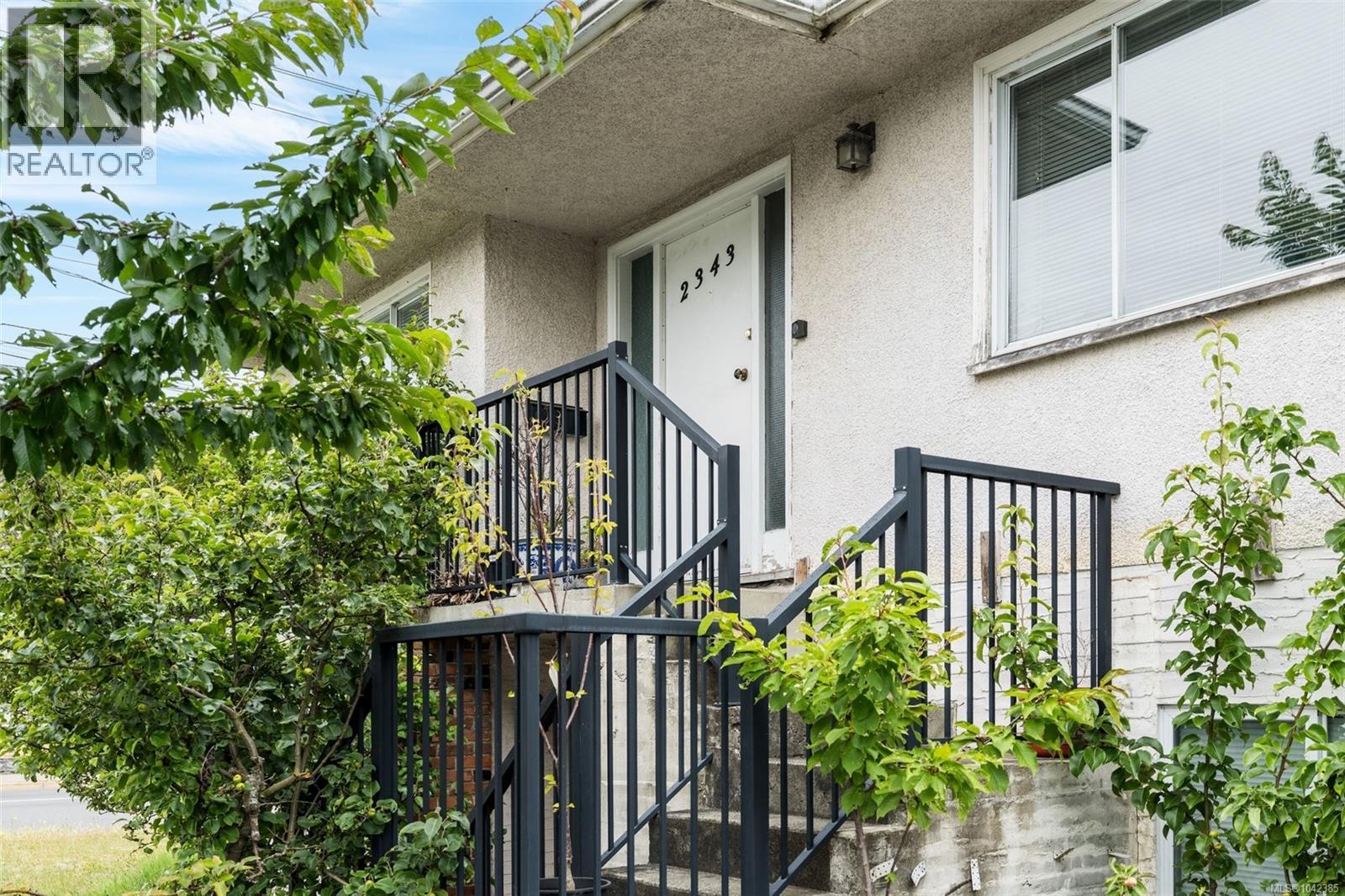 2343 Shelbourne St - 5
