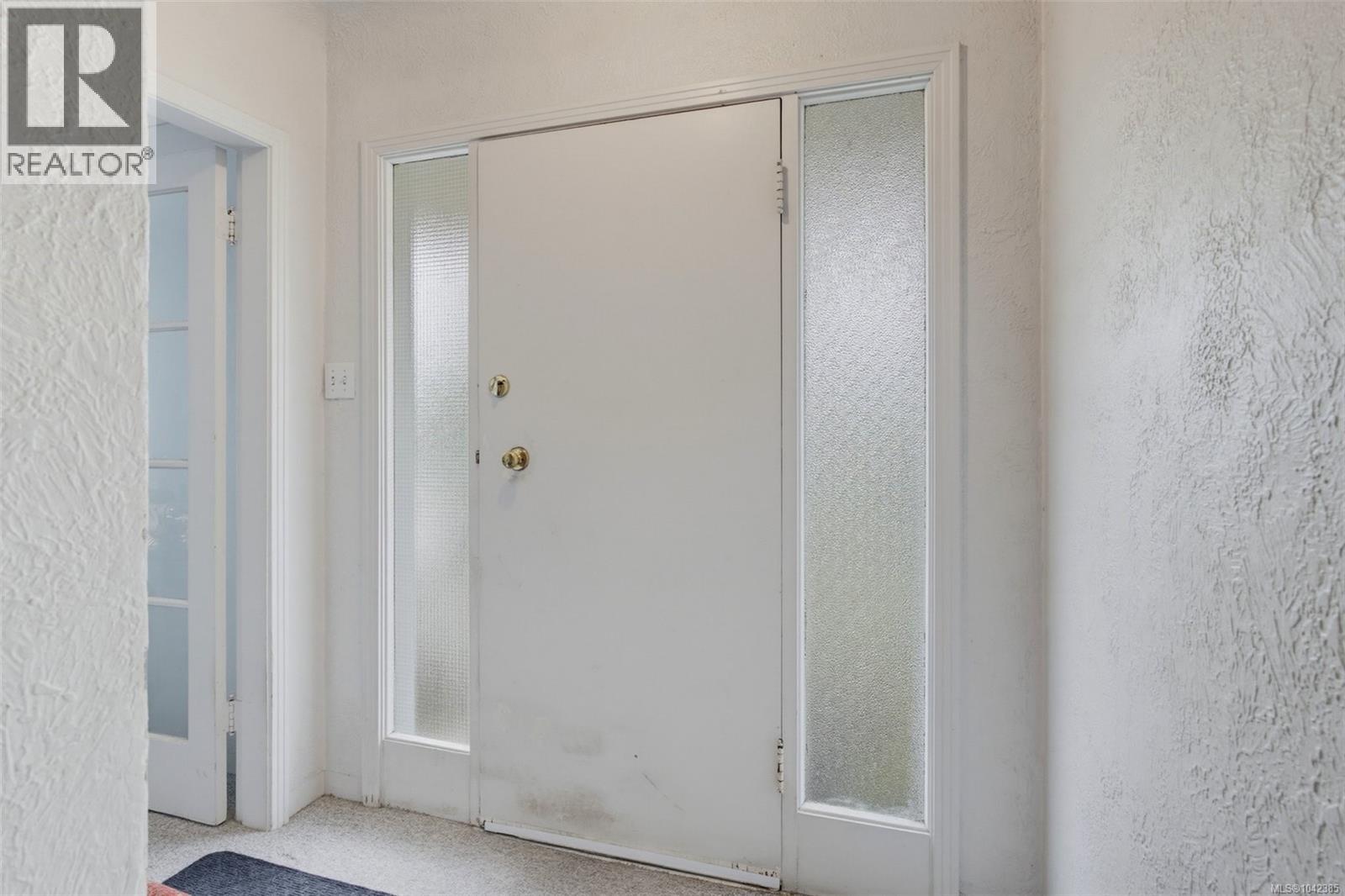 2343 Shelbourne St - 6