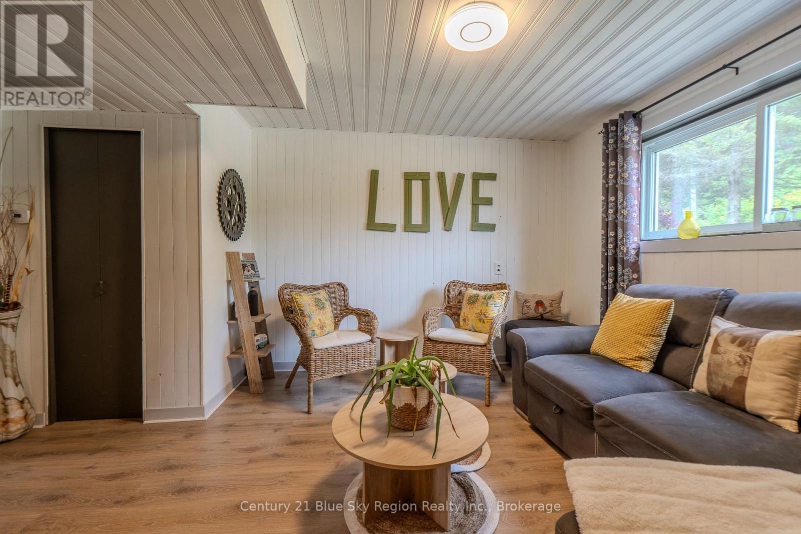 128 HURTUBISE ROAD - 36