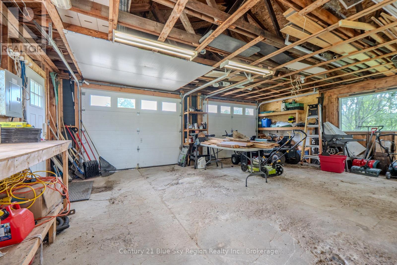 128 HURTUBISE ROAD - 38