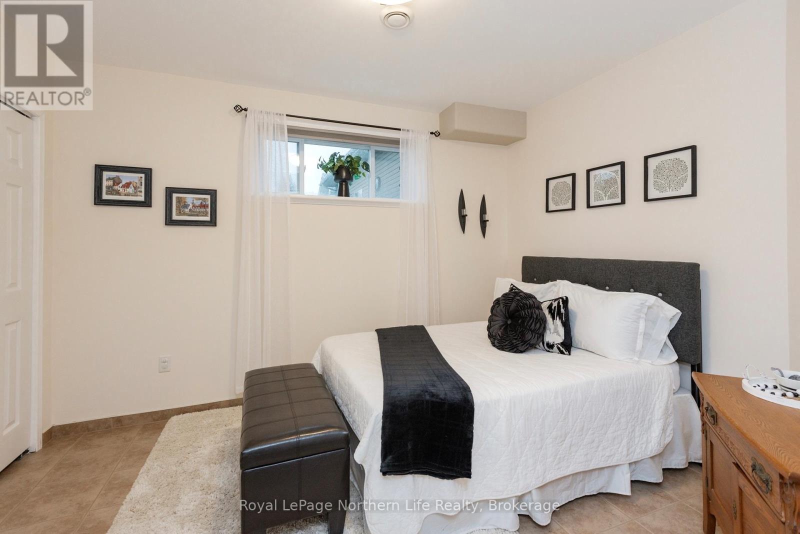 29 TAMERACK AVENUE - Image 38