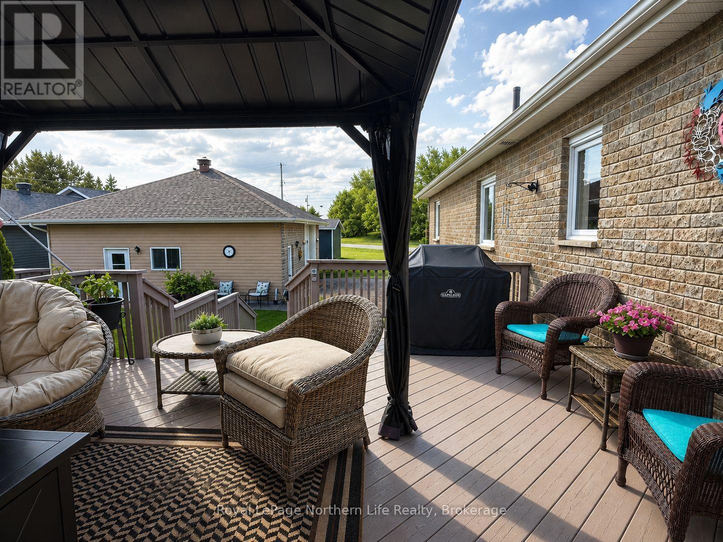 29 TAMERACK AVENUE - Image 48
