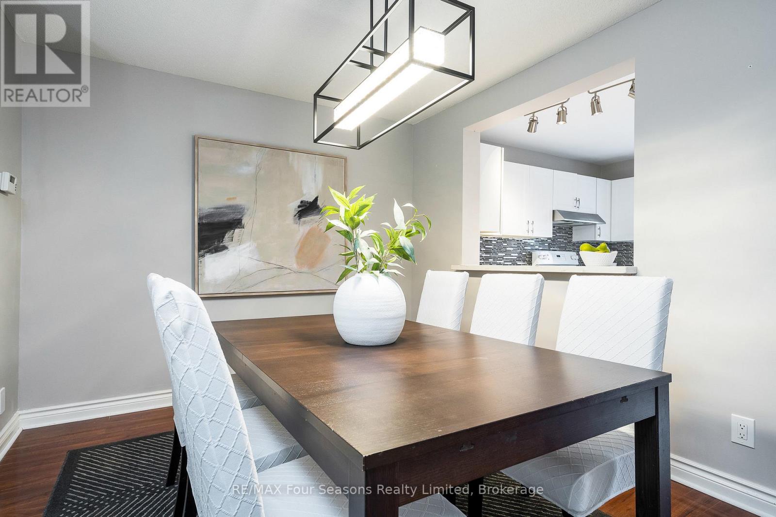 #25 25 STARBOARD ROAD - 19