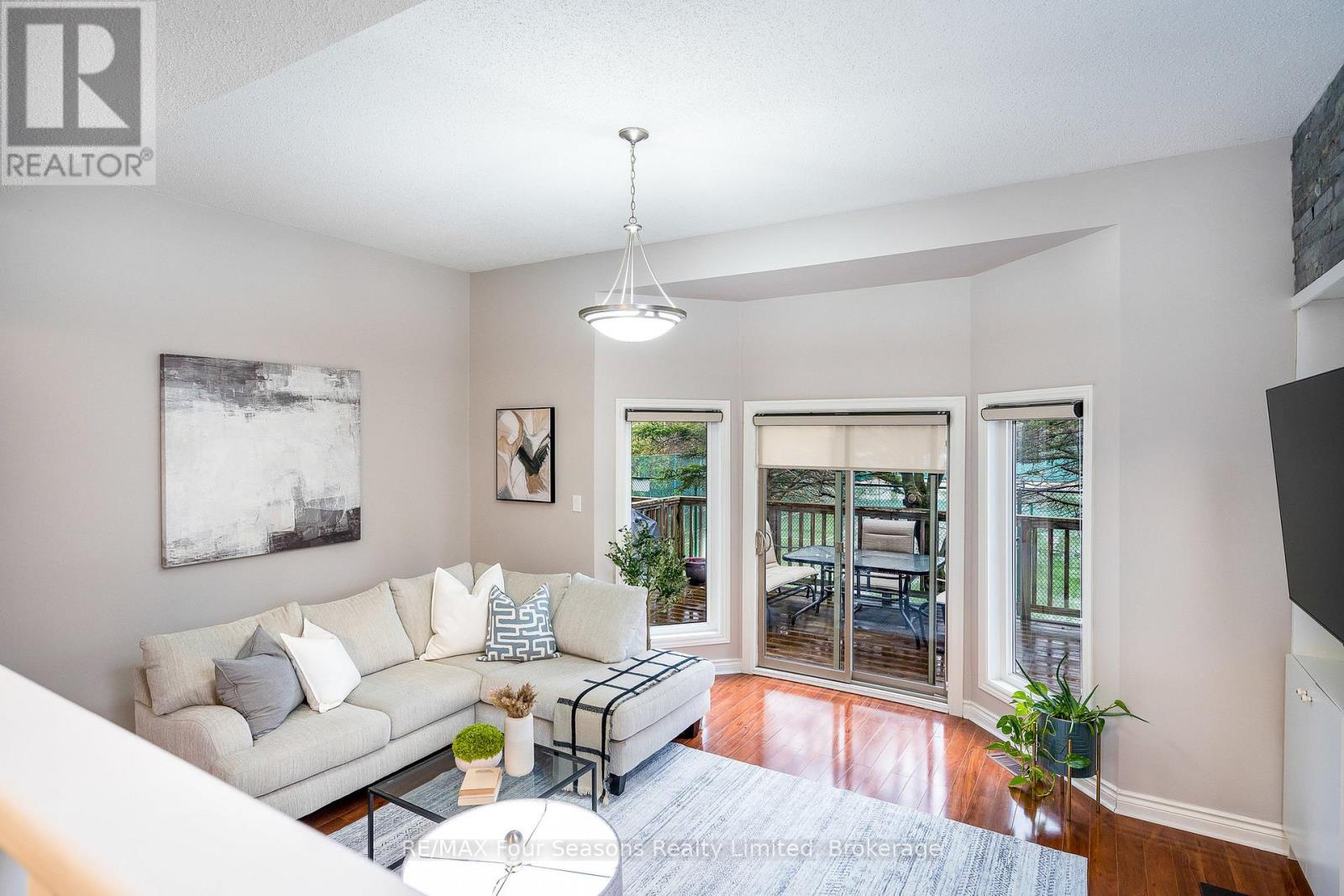#25 25 STARBOARD ROAD - 20