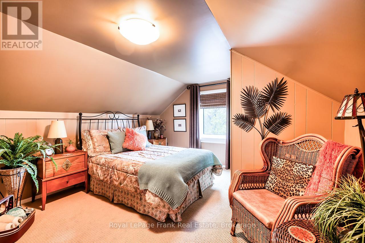 1361 HIGHWAY 7A - 15