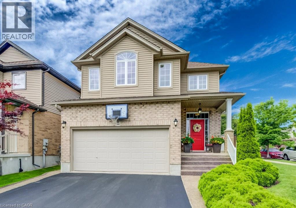 300 WATERVALE Crescent - 1