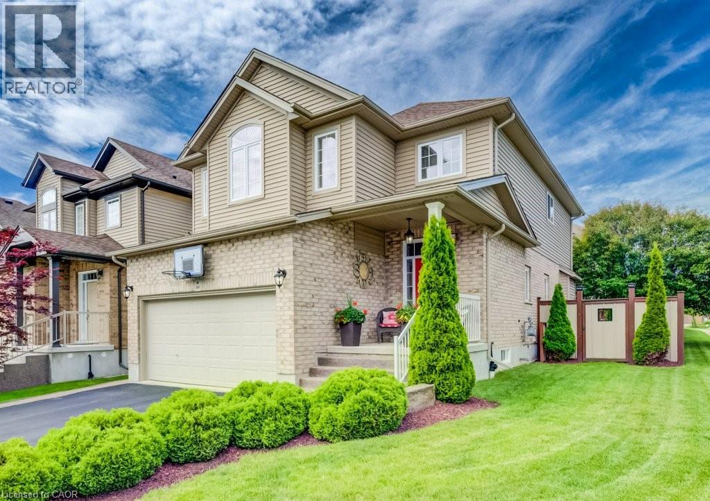 300 WATERVALE Crescent - 2