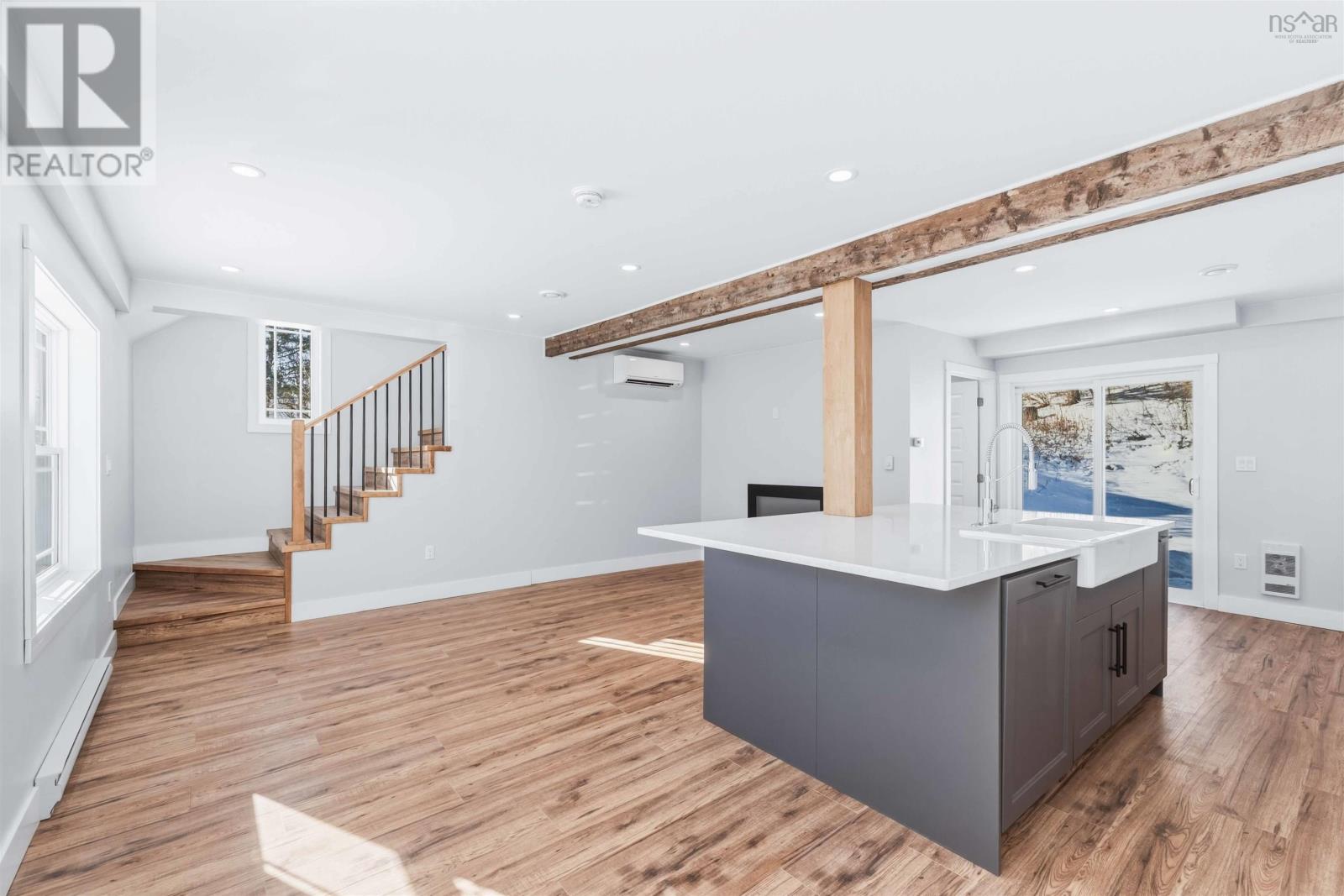 139 First Avenue - 12