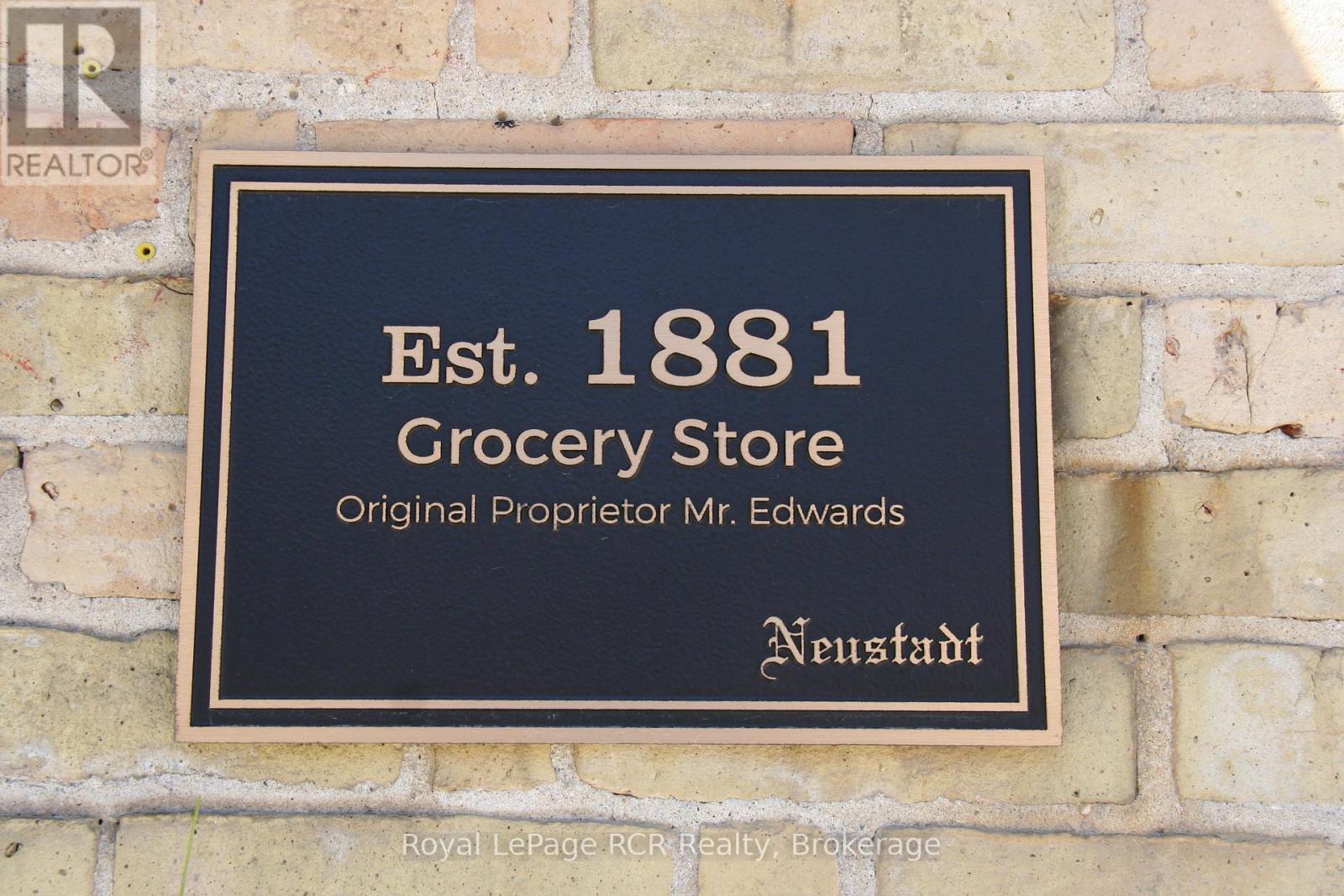 1 - 536 MILL STREET, West Grey — photo 2