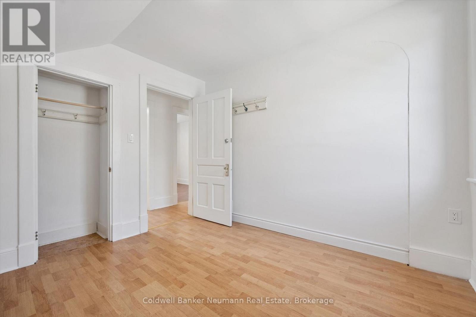 179 ELIZABETH STREET - 30