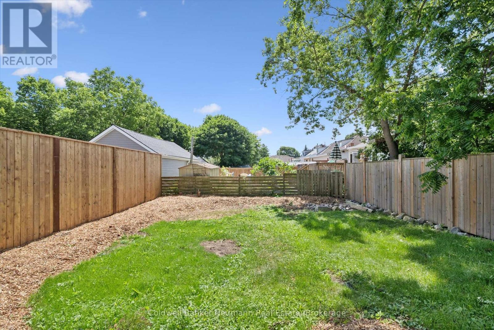 179 ELIZABETH STREET - 37