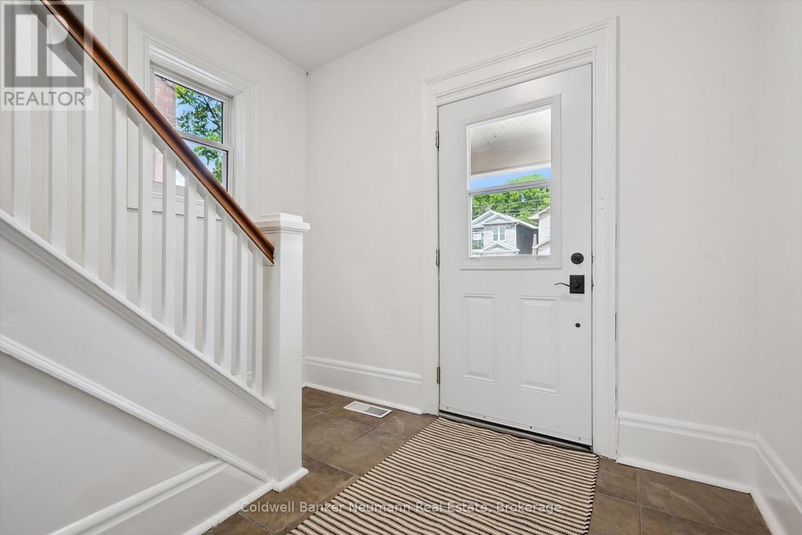 179 ELIZABETH STREET - 5