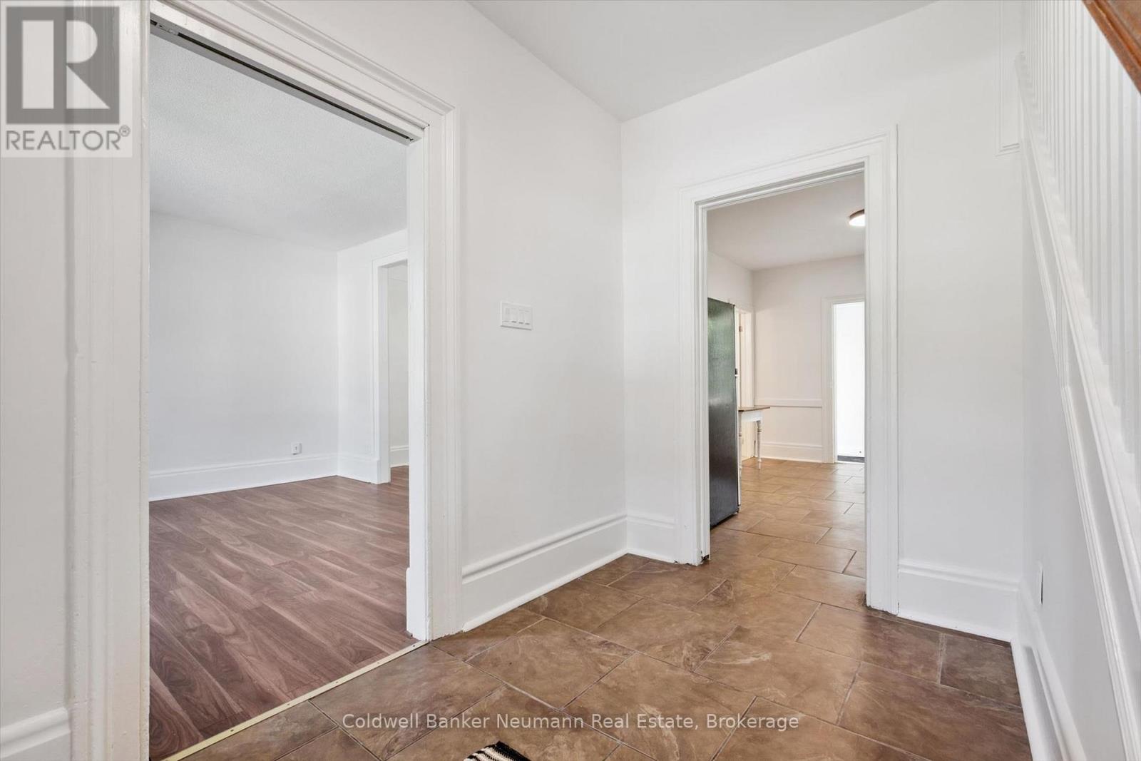 179 ELIZABETH STREET - 9