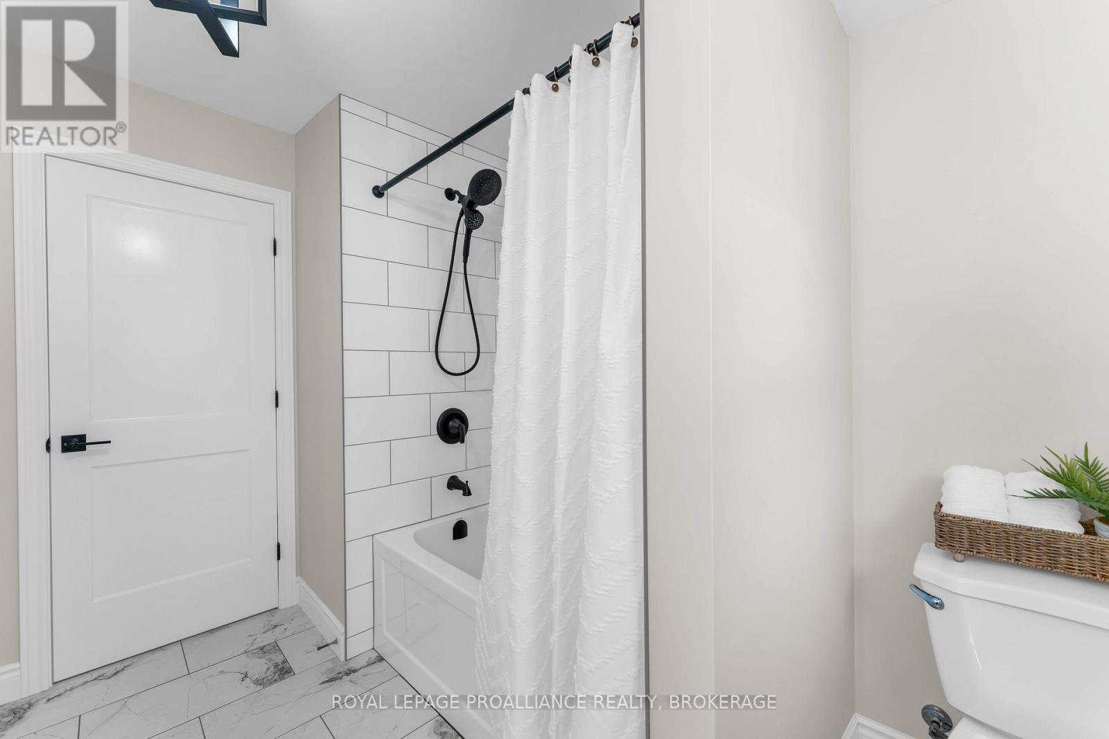 104 MAIN STREET - 22