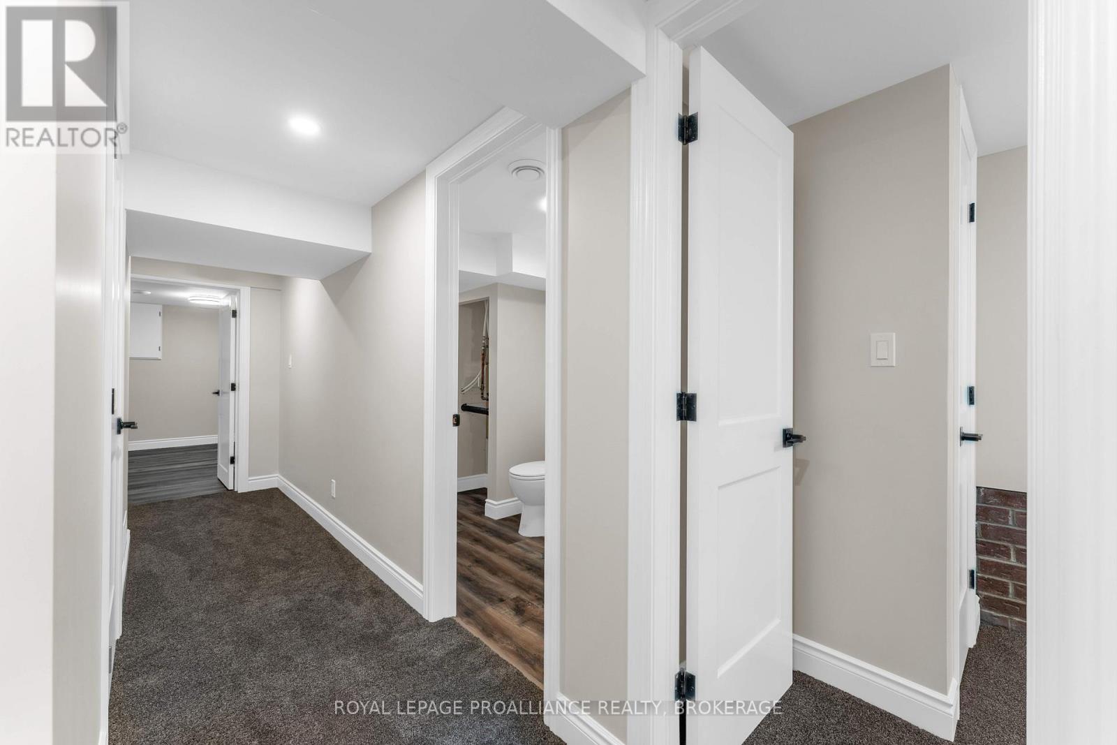 104 MAIN STREET - 35