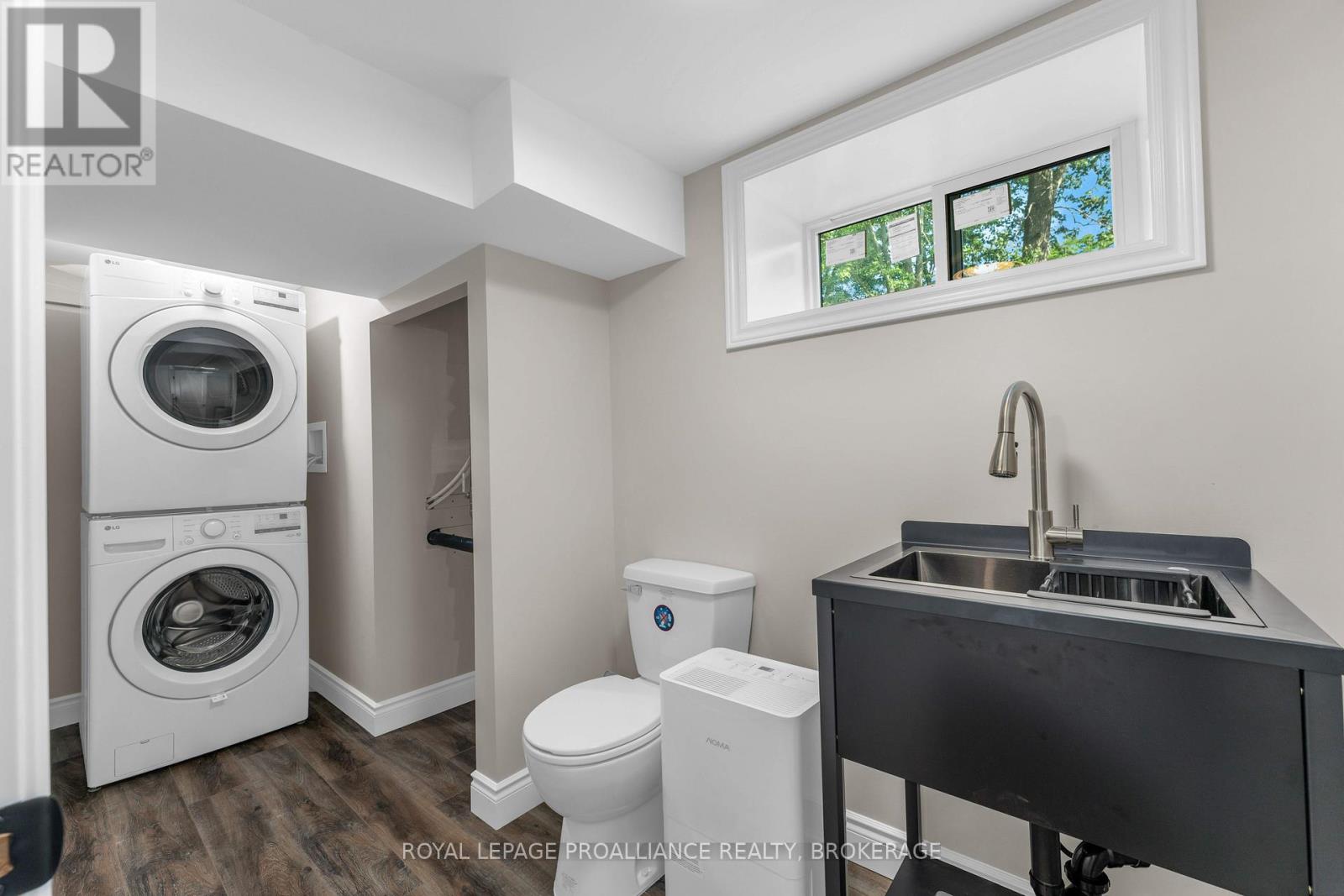 104 MAIN STREET - 38