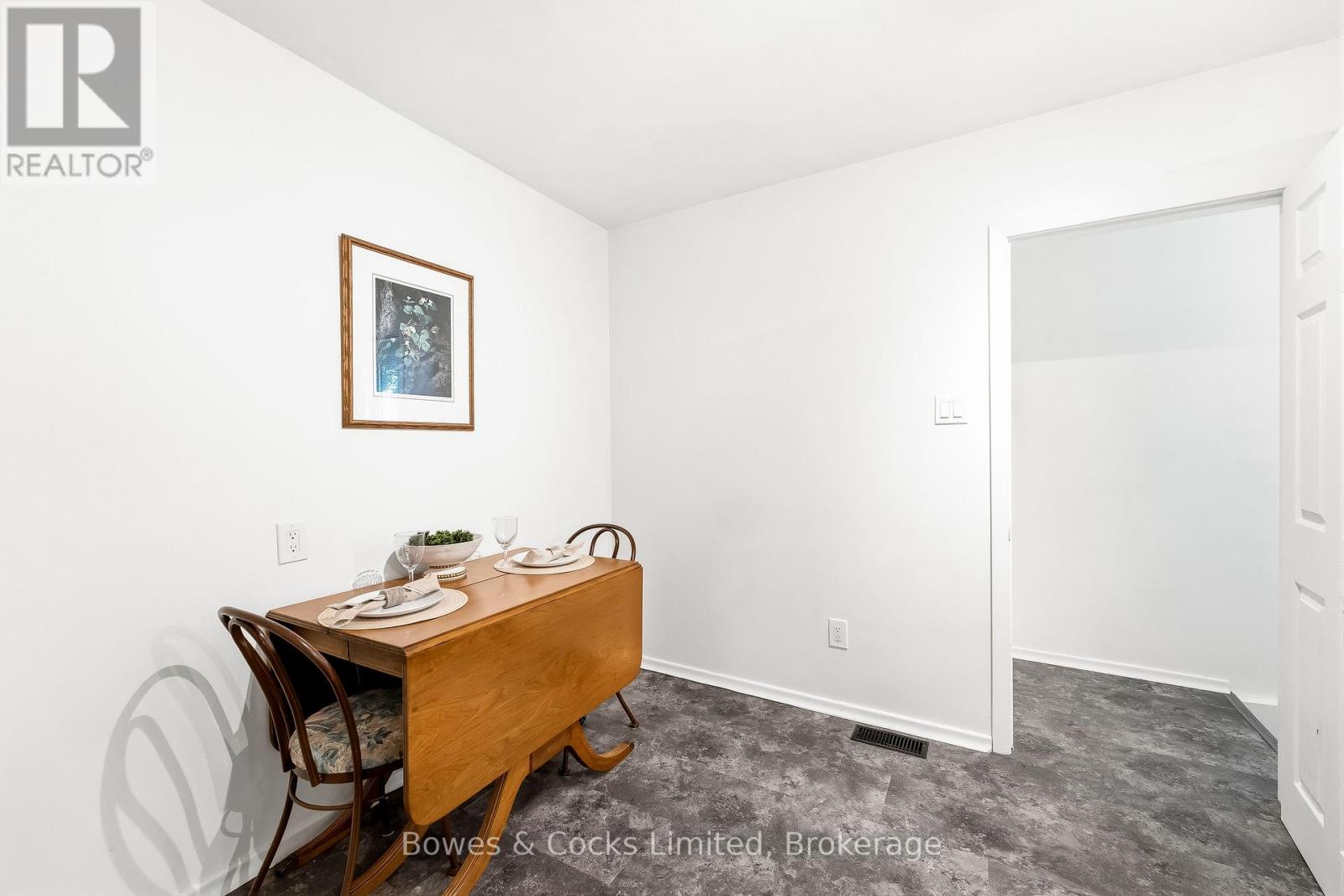 316 LEON AVENUE - 11