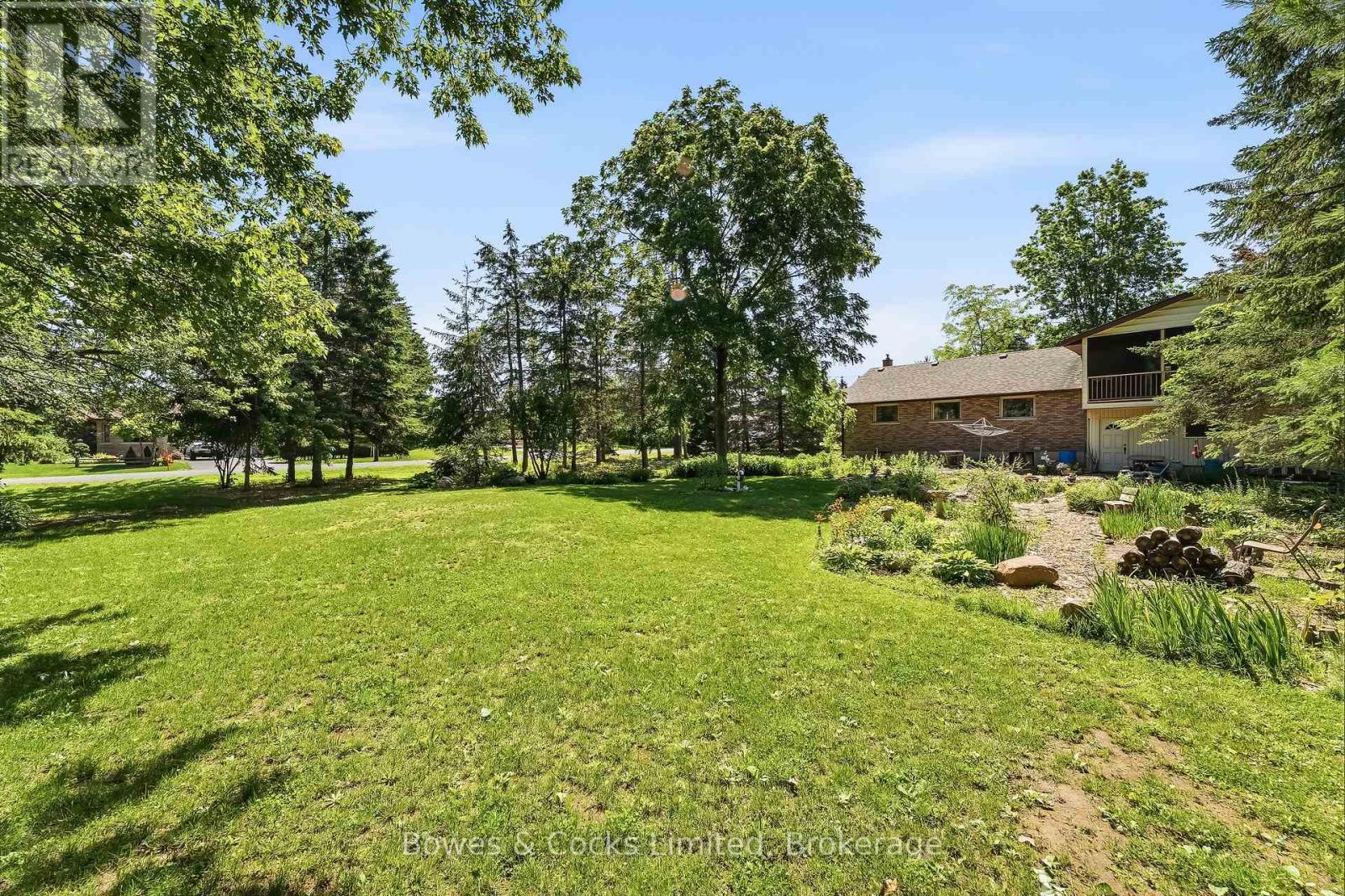316 LEON AVENUE - 33