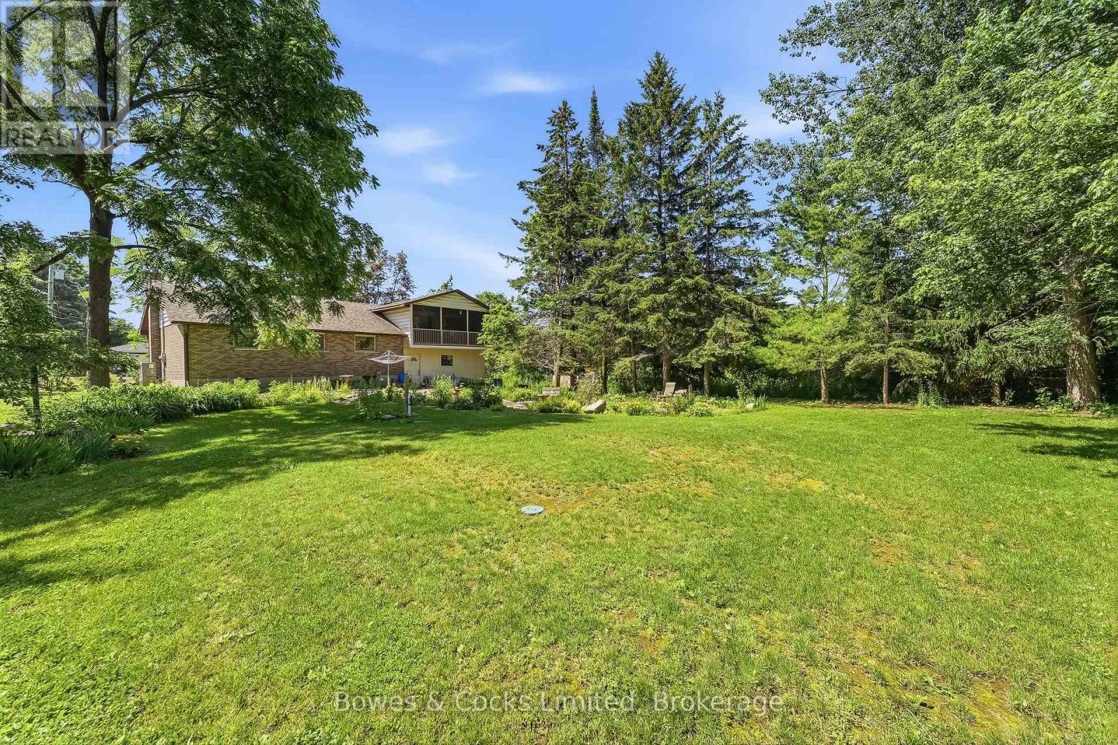 316 LEON AVENUE - 34