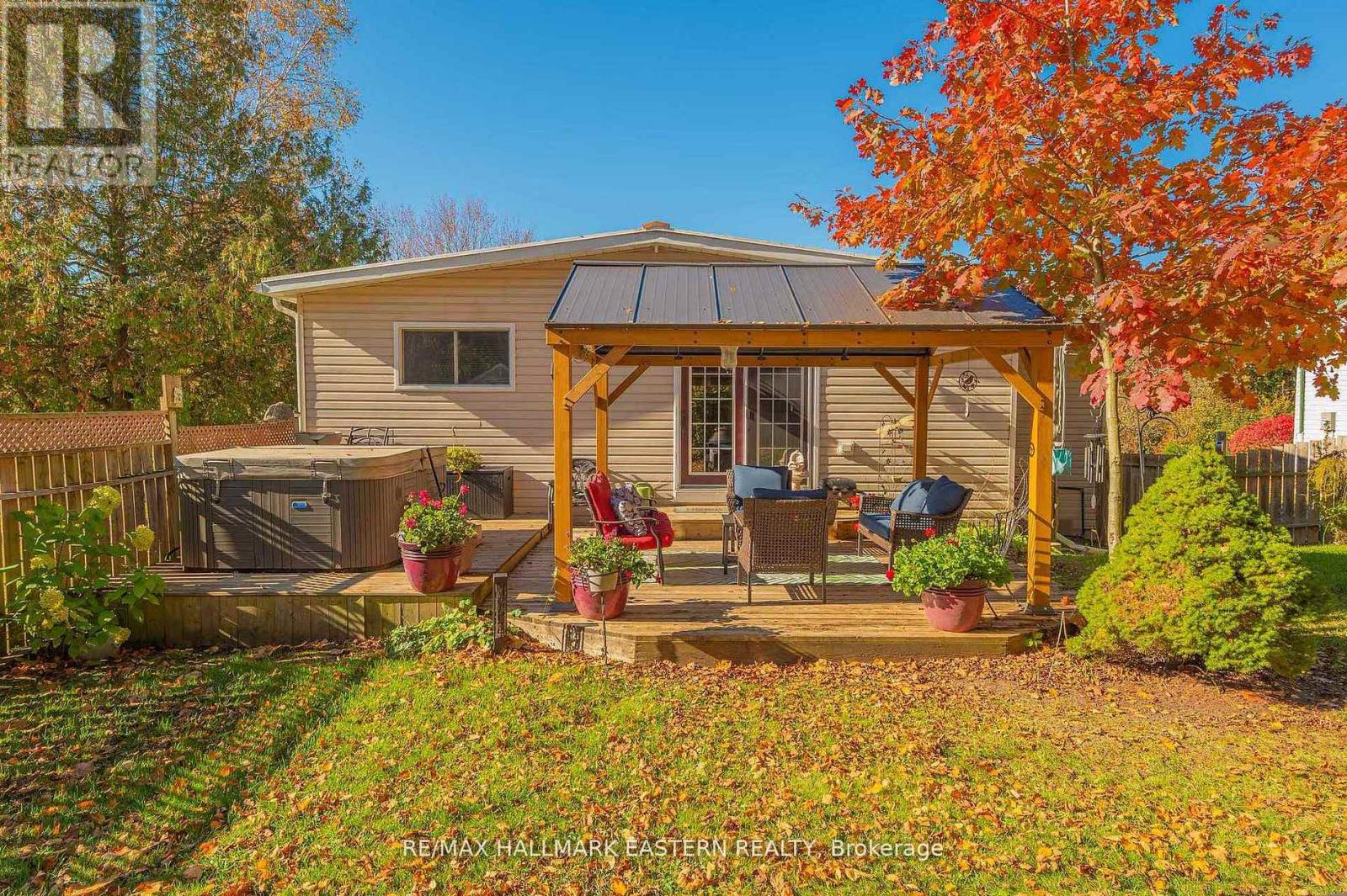 2839 PETER STREET - 9