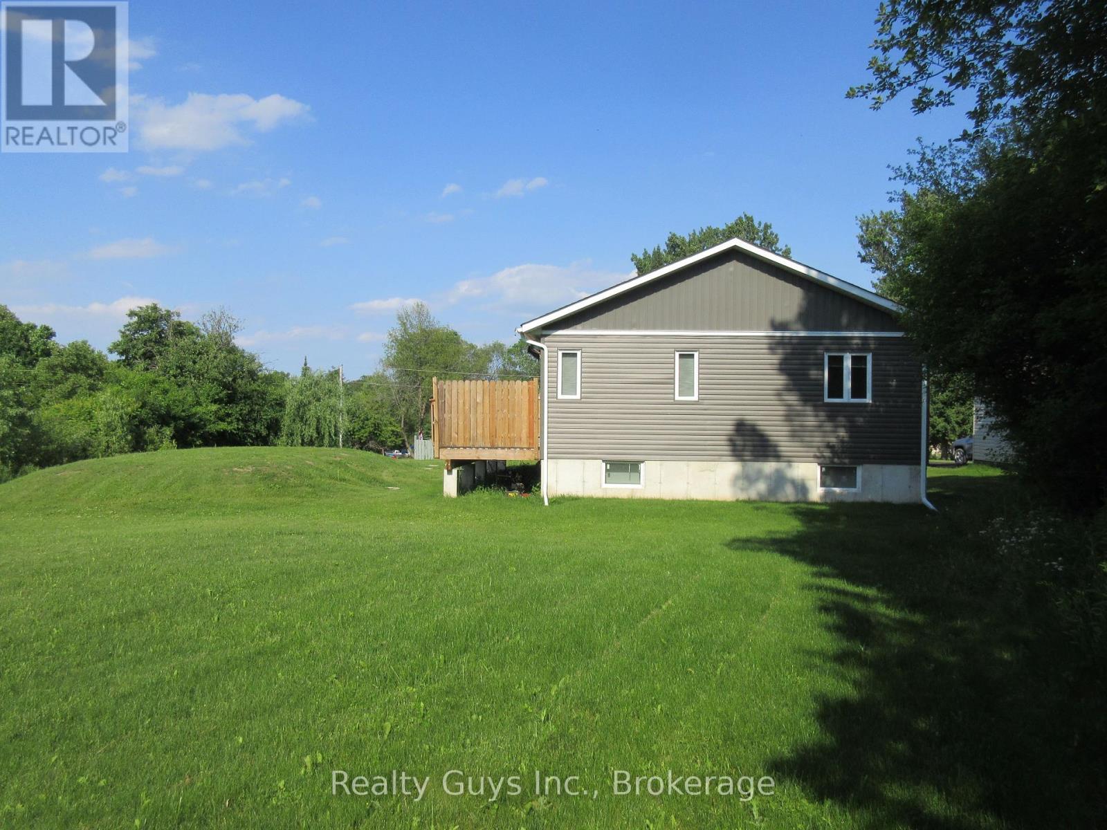 223 CROSBY DRIVE - 5