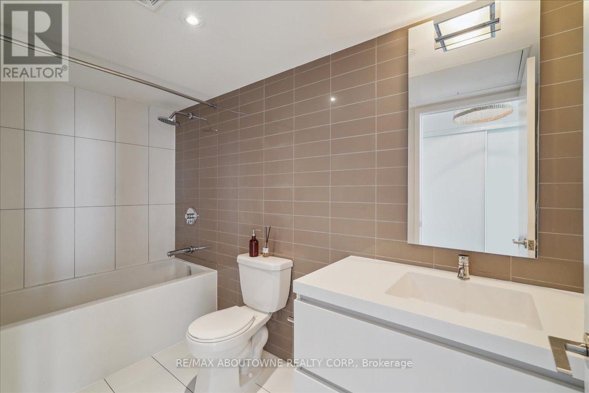 #1901 75 QUEENS WHARF ROAD - 14