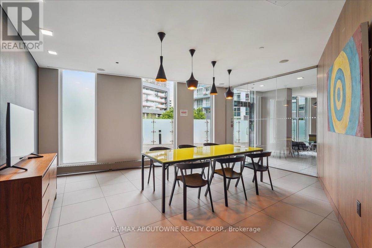#1901 75 QUEENS WHARF ROAD - 19