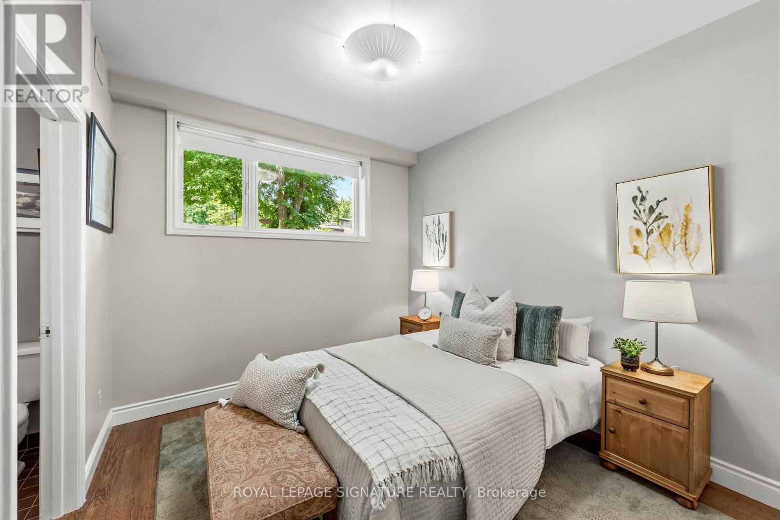 29 FARMCOTE ROAD - 28