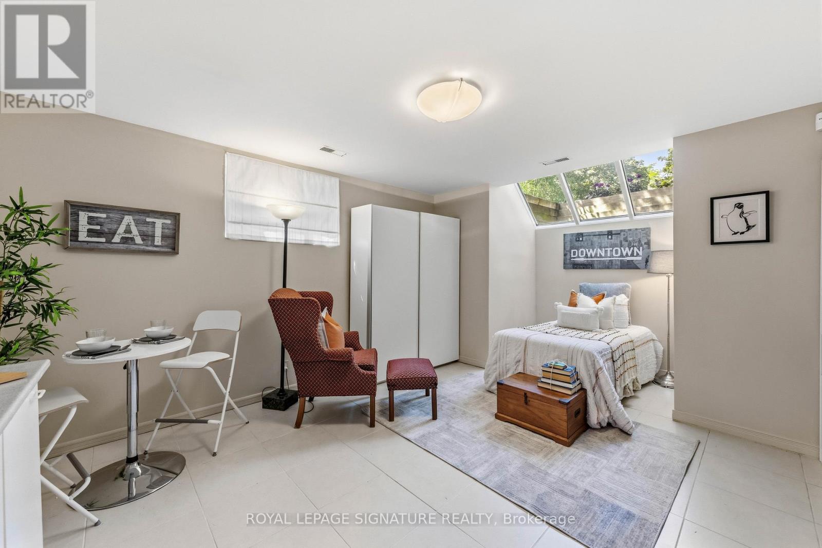 29 FARMCOTE ROAD - 33