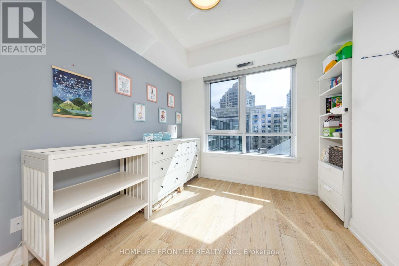 #629 591 SHEPPARD AVENUE E - 12