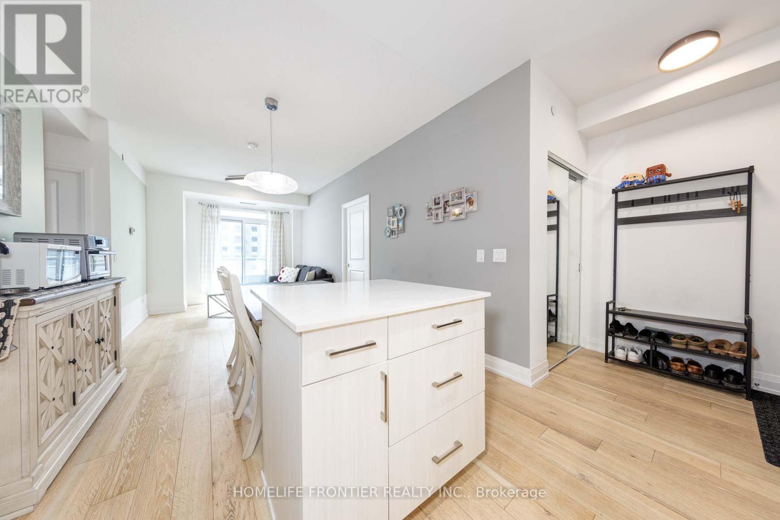 #629 591 SHEPPARD AVENUE E - 4