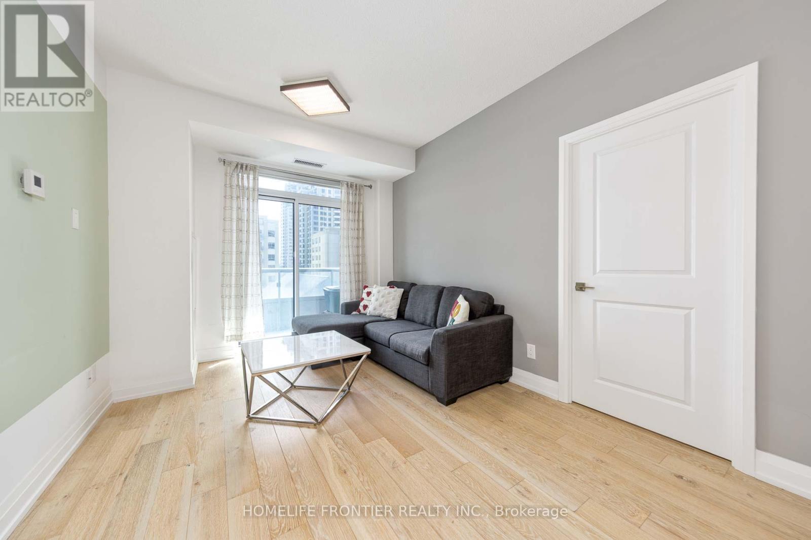#629 591 SHEPPARD AVENUE E - 7