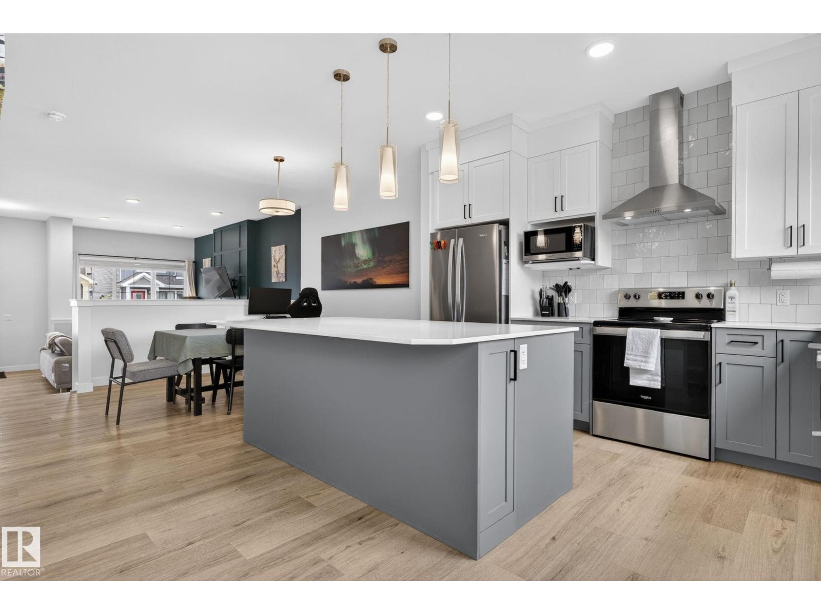 1544 PLUM CIRCLE CI SW - 10