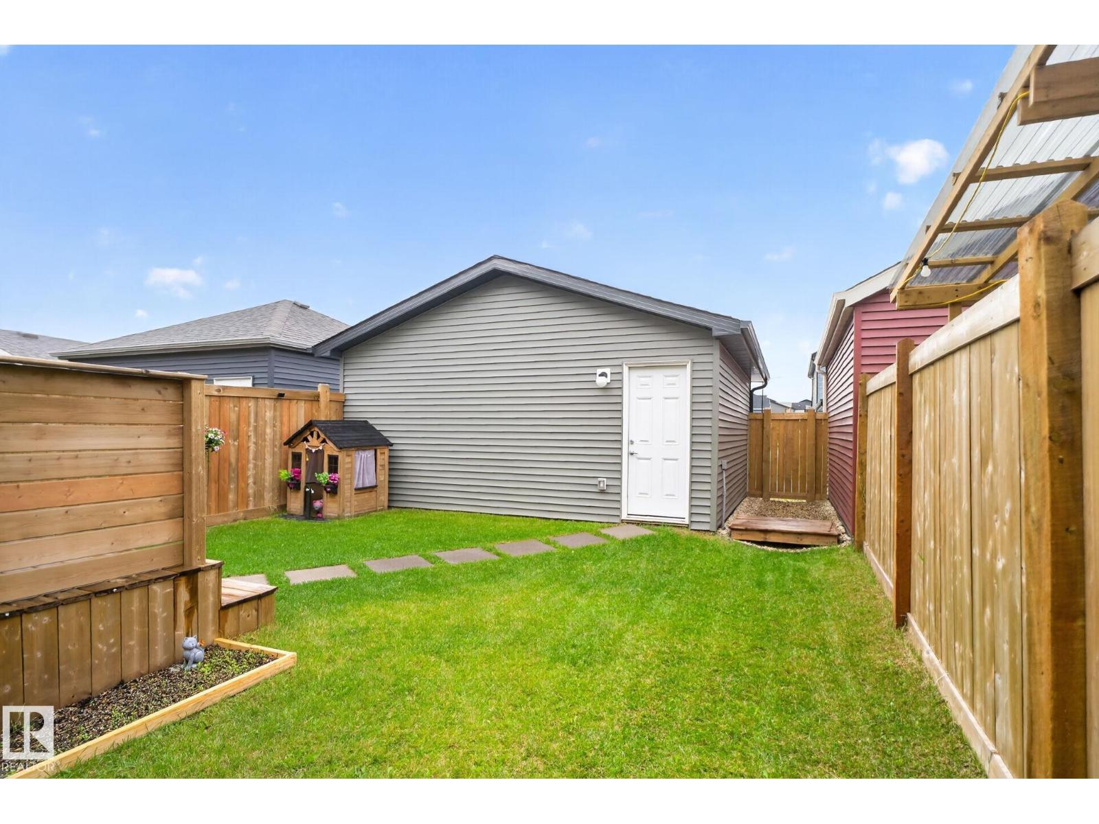 1544 PLUM CIRCLE CI SW - 41