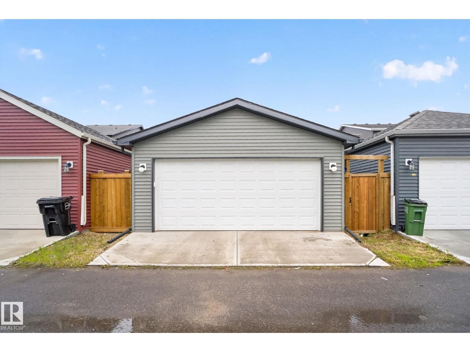 1544 PLUM CIRCLE CI SW - 44