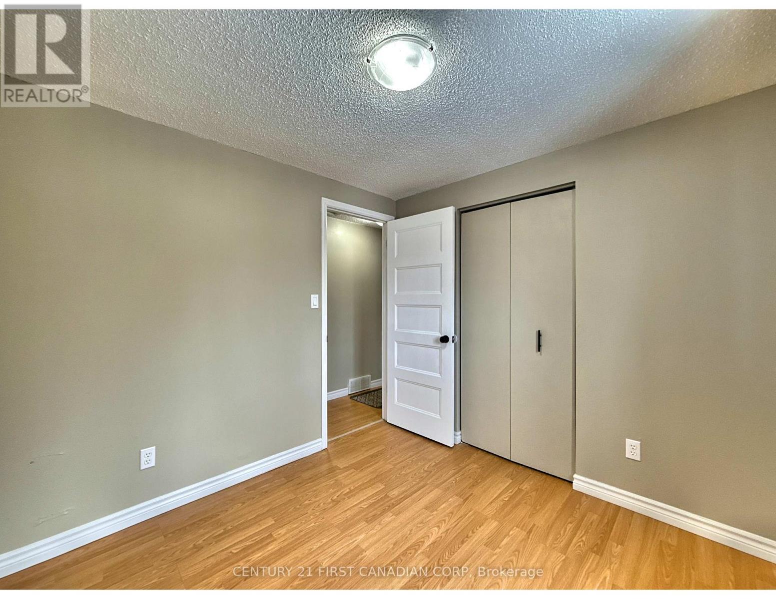 159 WALMER GARDENS - 13