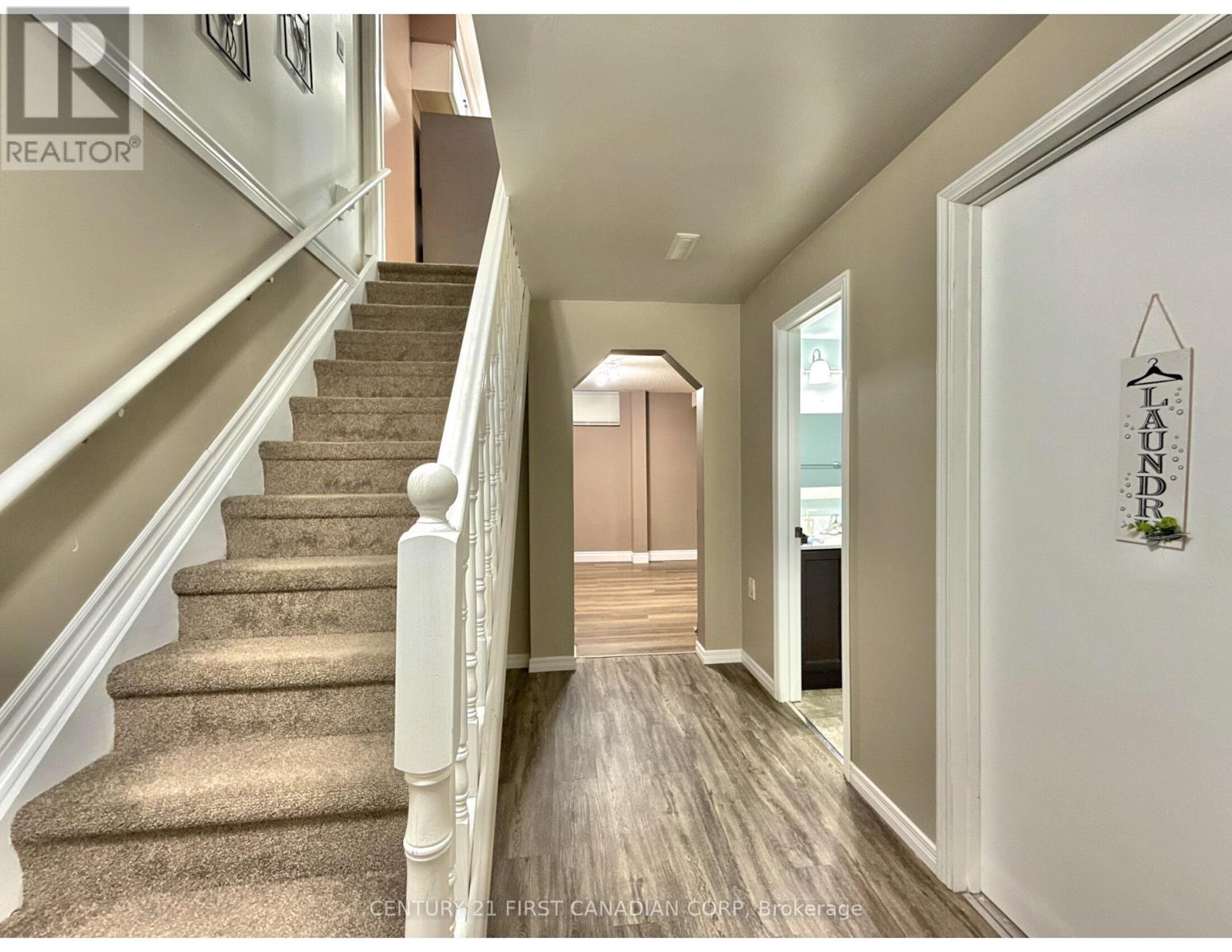 159 WALMER GARDENS - 19