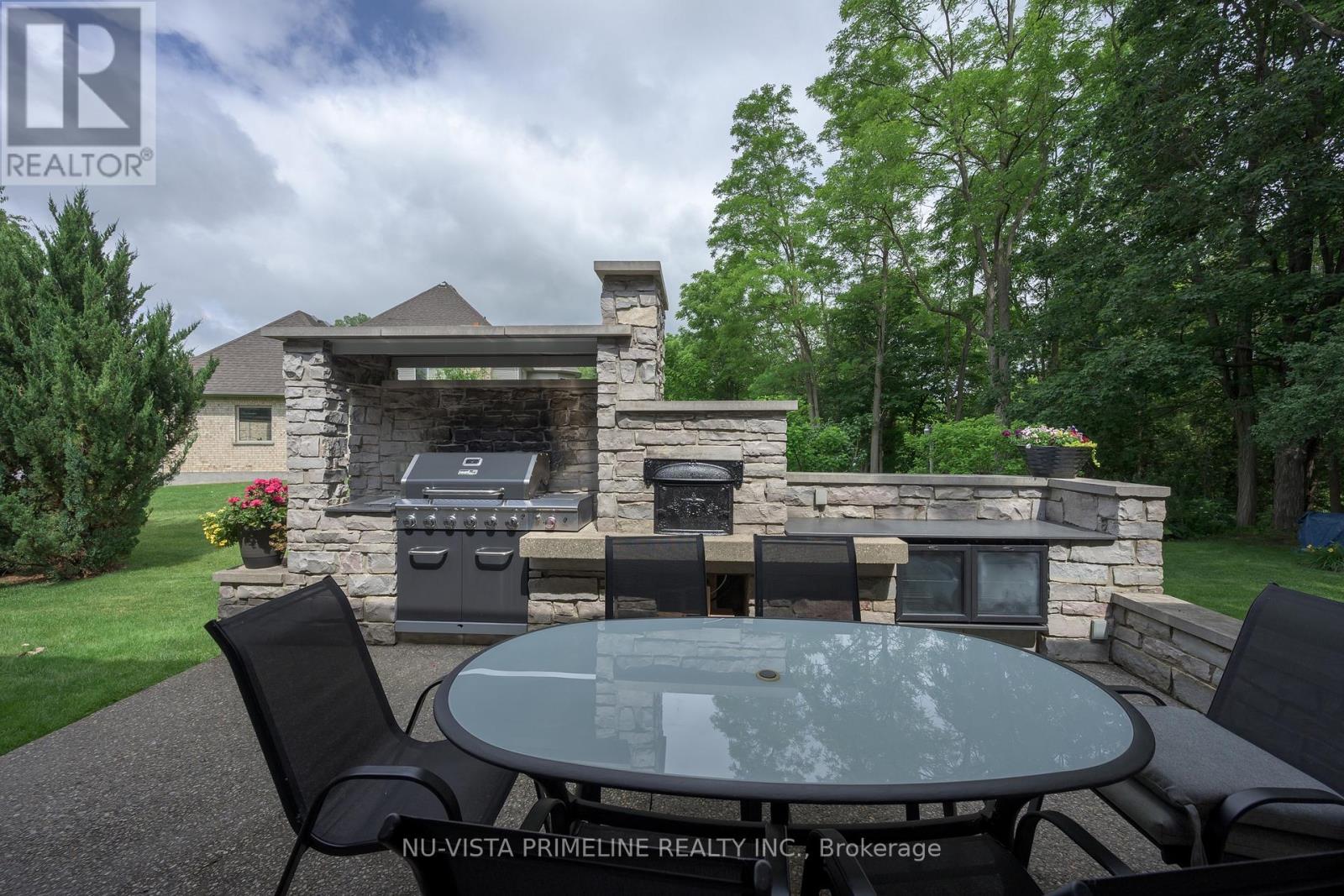 12 ASHLEY LANE - Image 48