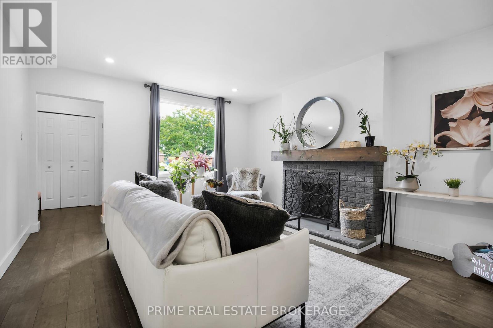 199 VANCOUVER STREET - 7