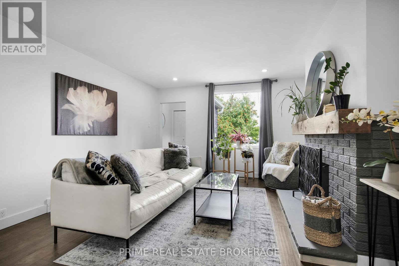 199 VANCOUVER STREET - 8
