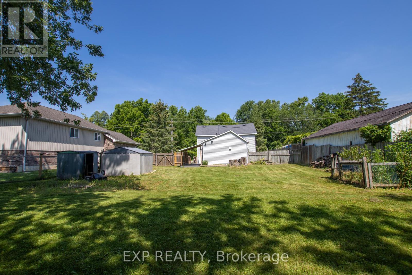 190 MUNROE STREET - 28