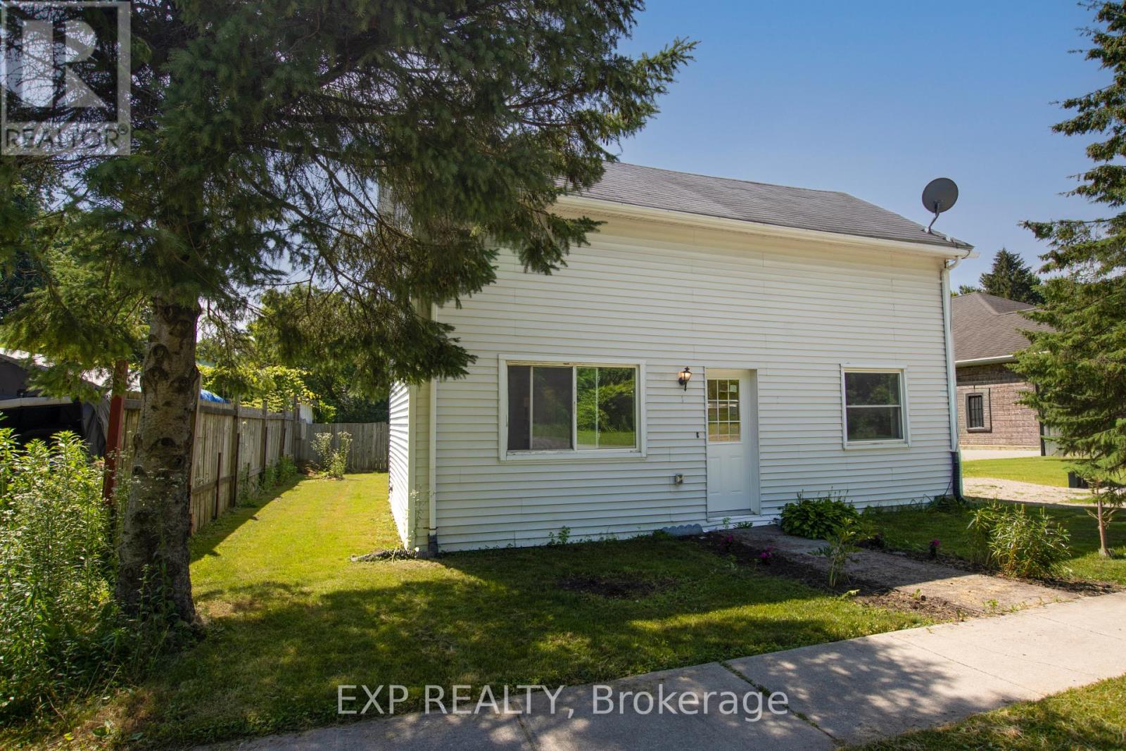190 MUNROE STREET - 3
