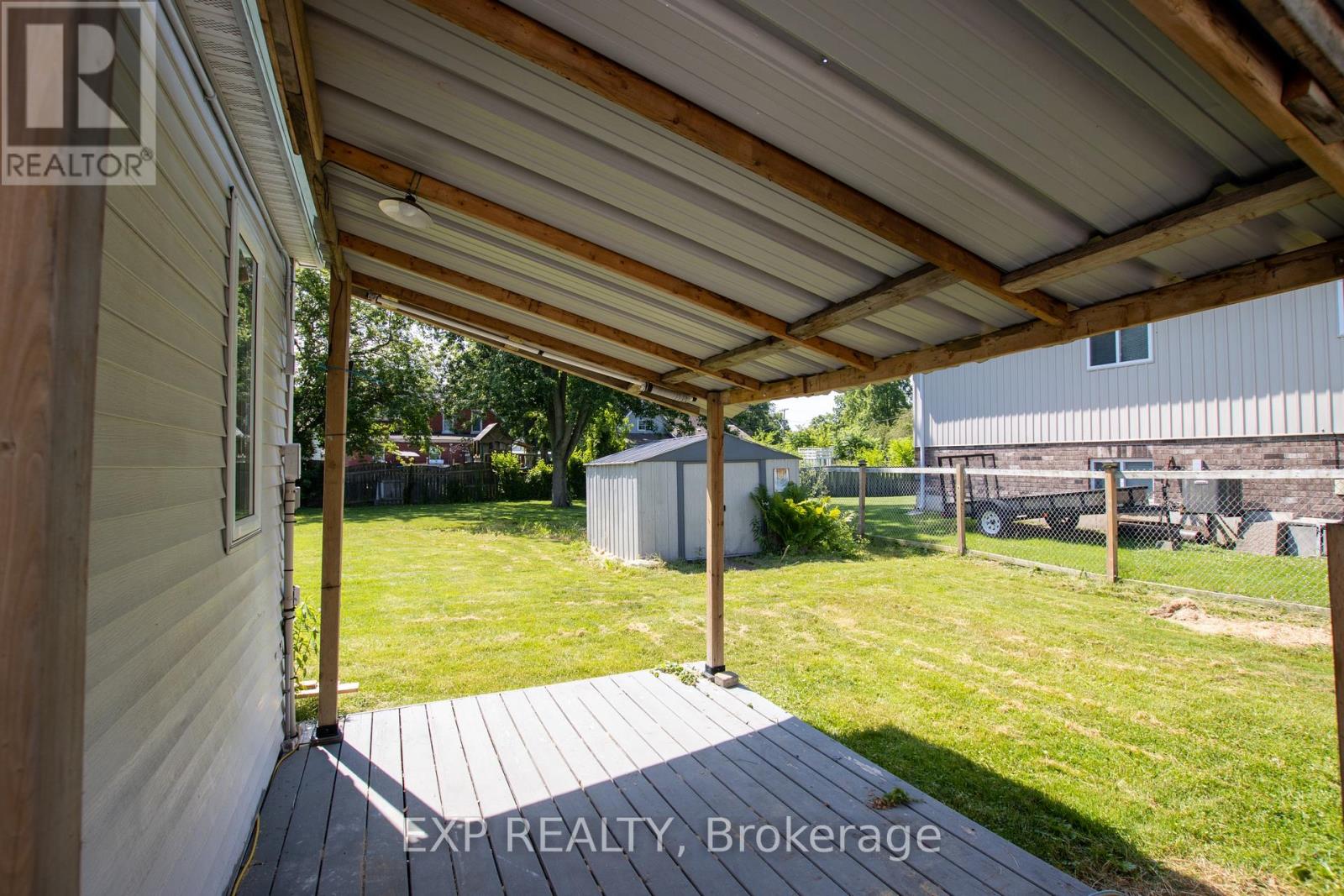 190 MUNROE STREET - 34