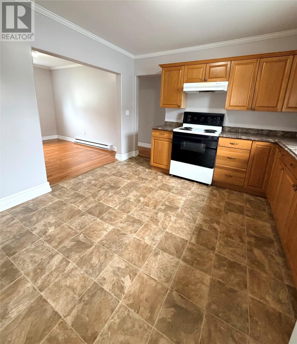 47 Crescent Heights - 2