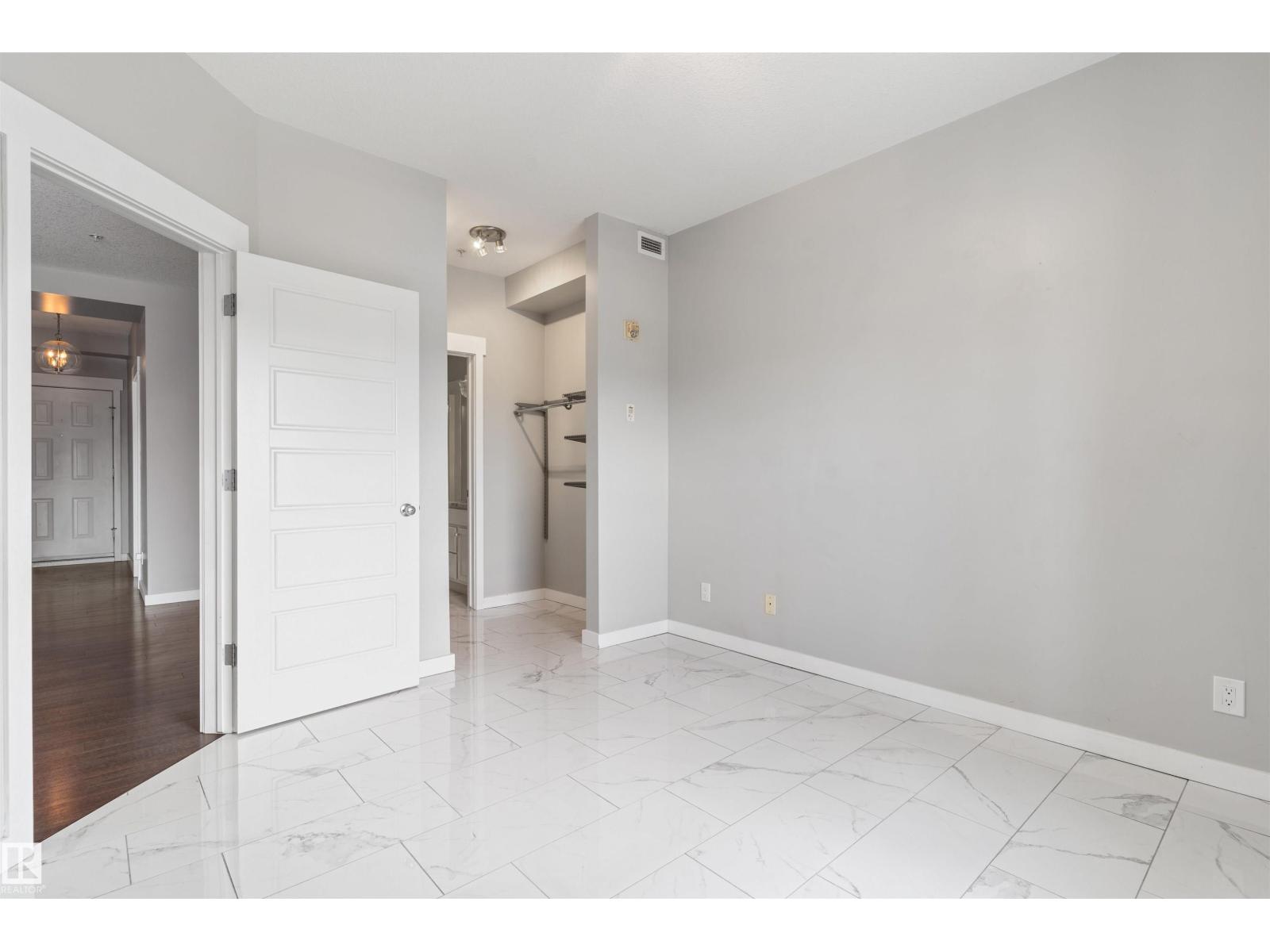 #510 11425 105 AV NW - 24