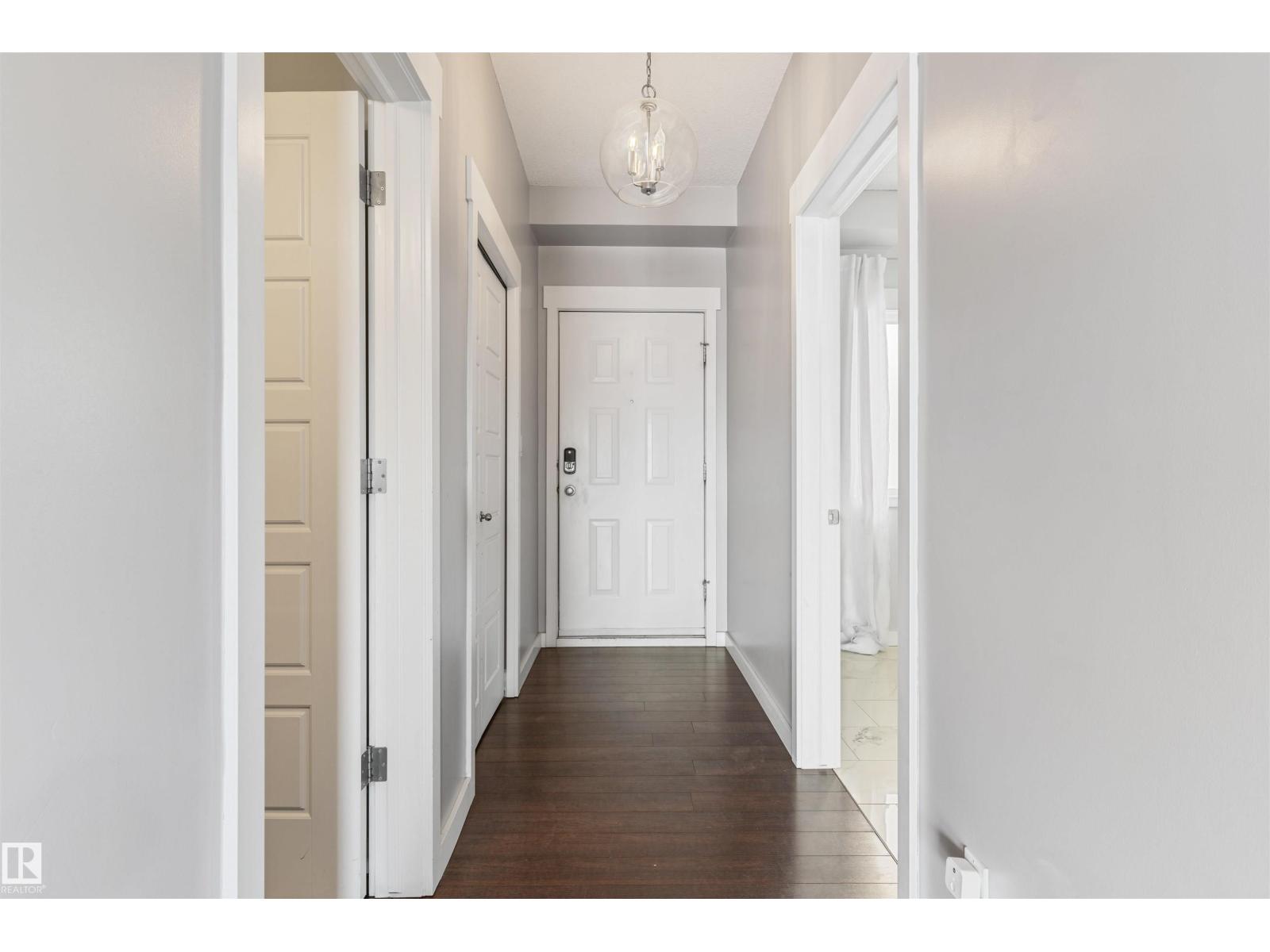 #510 11425 105 AV NW - 4