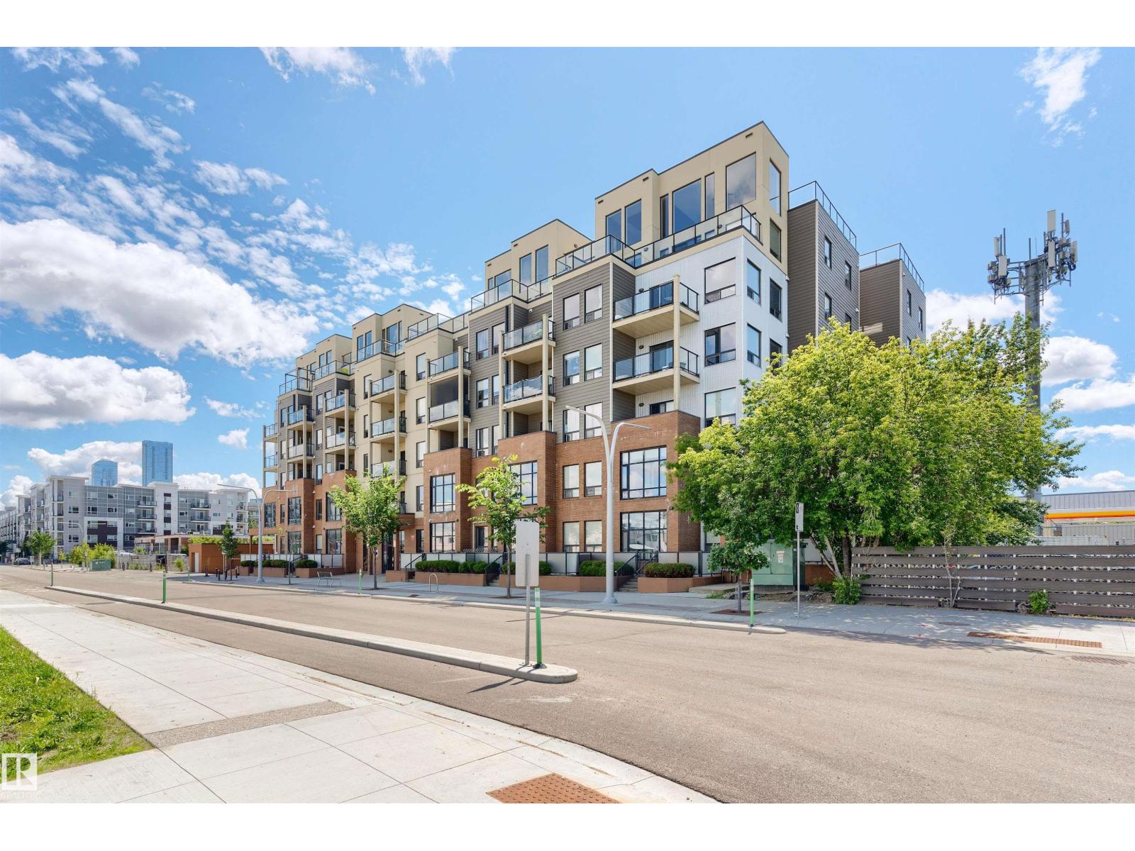 #510 11425 105 AV NW - 41