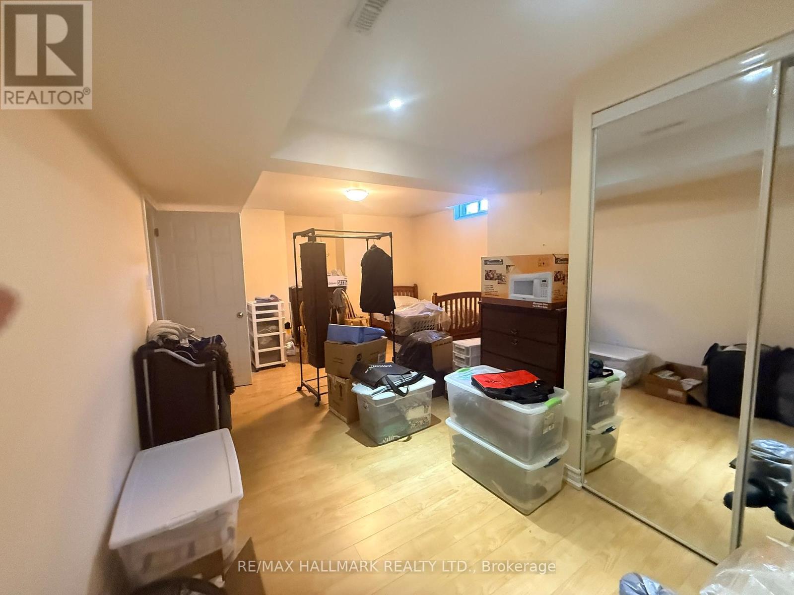 46 HYACINTH CRESCENT - 23