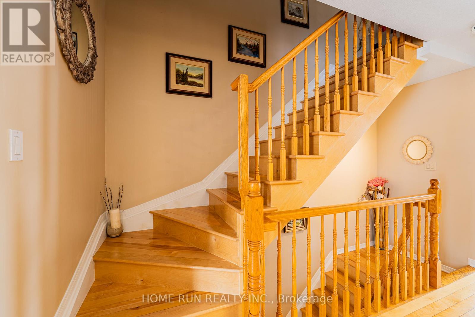#207 90 EDENVALE DRIVE - 27