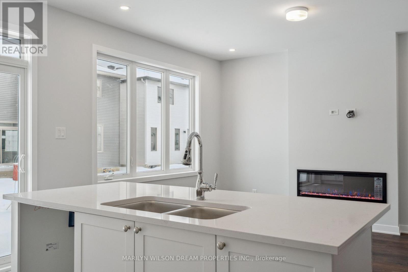 3 Bed, 3 Bath House for Rent in Ottawa – 109 YEARLING CIRCLE, Ottawa – MLS# X13526502 - Image 18